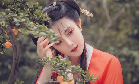 Đục phá bê tông tại Tân Bình, TPHCM